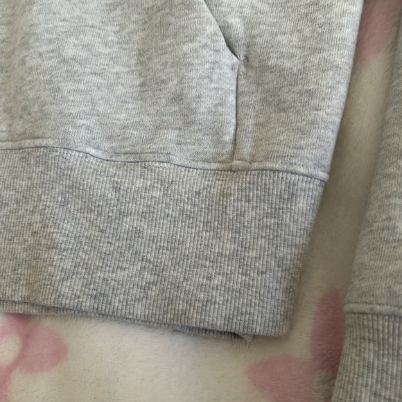Lululemon grey hoodie size 2! (lower price if needed) - Picture 4 of 6